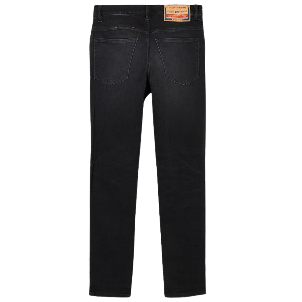 Diesel D-Fining Tapered Fit Plain Black Wash Denim Jeans W30 L32 / 32L