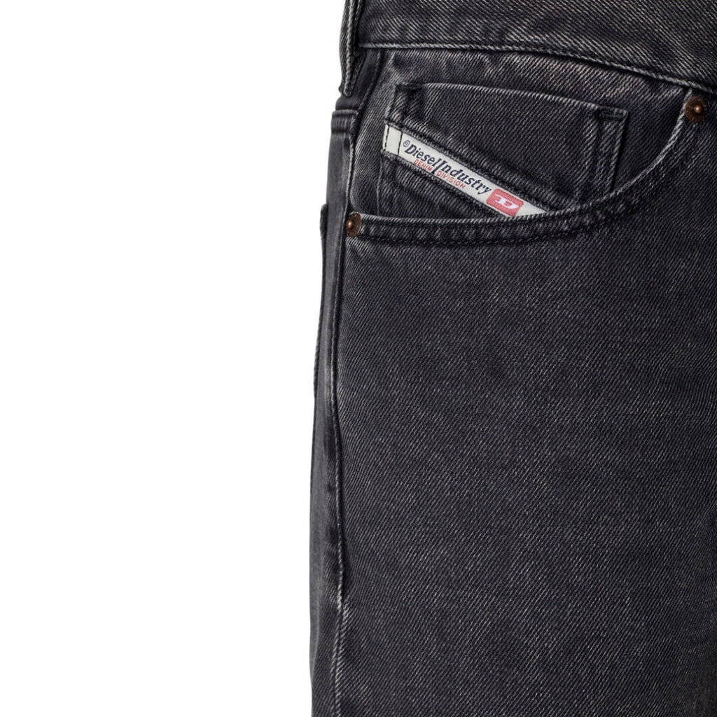 Diesel D-Sark Black Washed Jeans W30 L32 / 32L