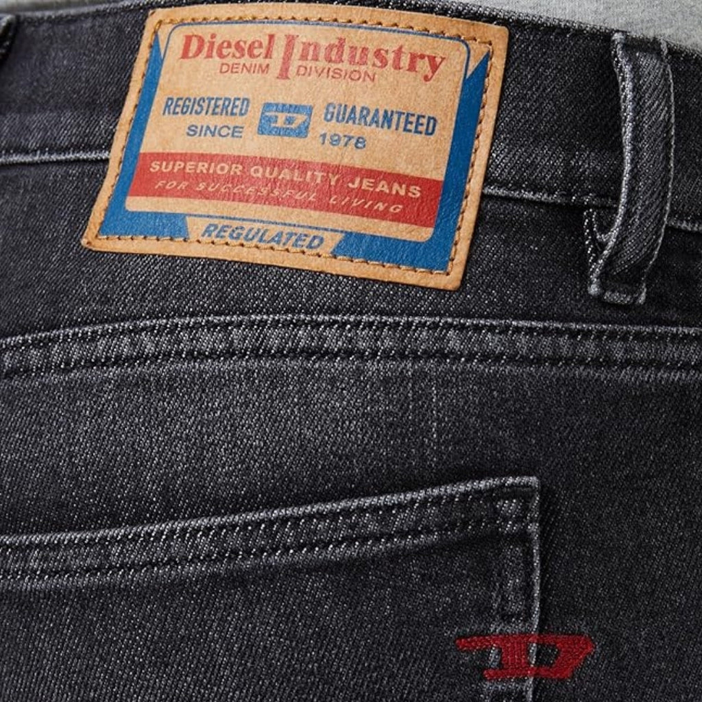 Diesel 2019 D-Strukt Black Wash Jeans W28 L30 / 30L