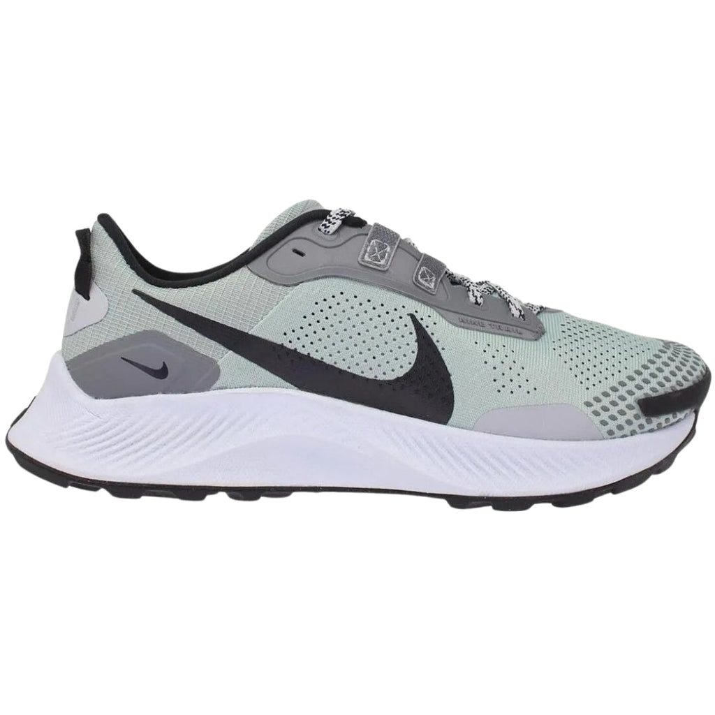 Nike Pegasus Trail 3 Light Green Sneakers UK 9