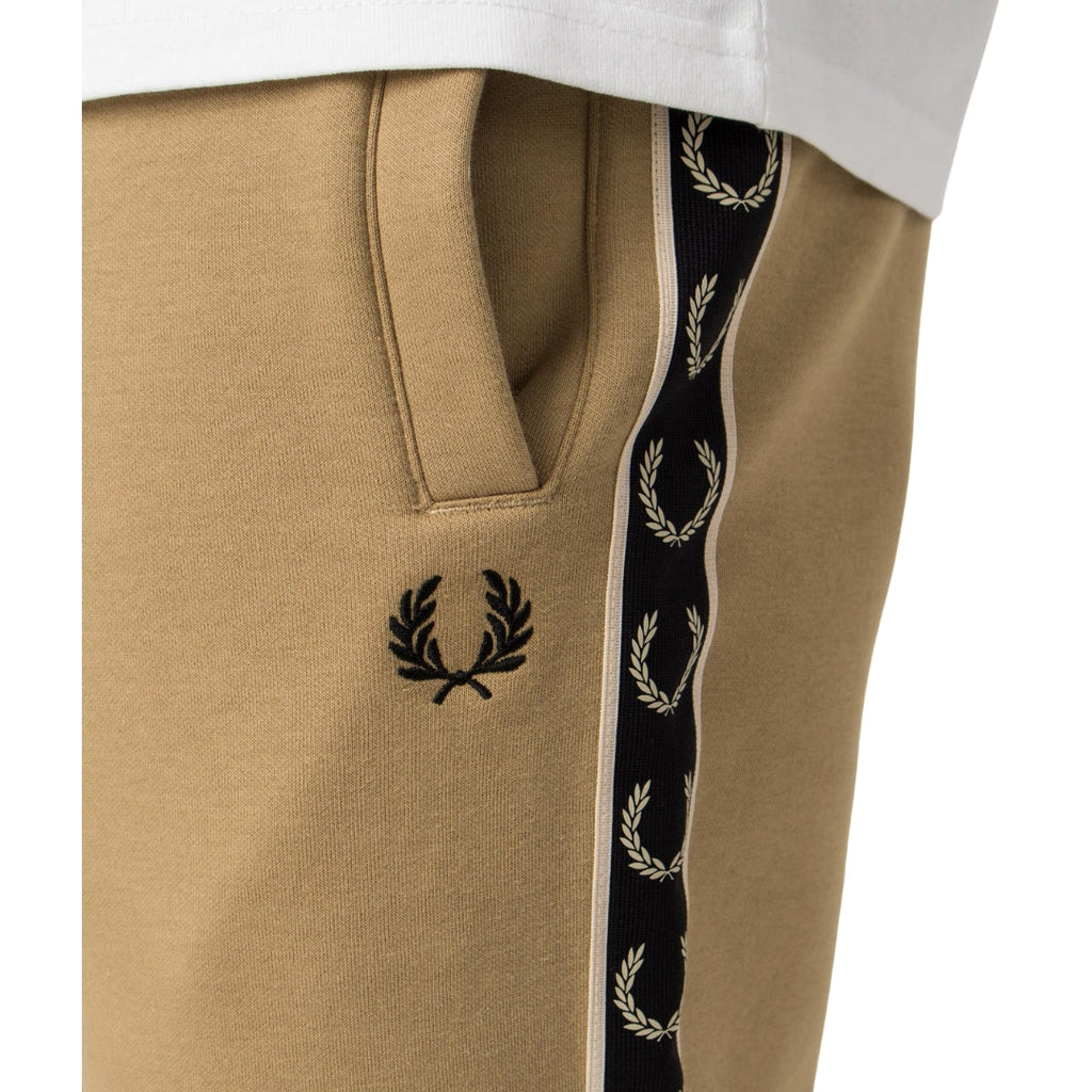 Fred Perry S5507 V19 Warm Stone  Sweat Shorts  Mens XS